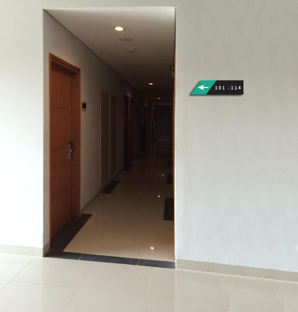 Zizz Convention Hotel Denpasar Exterior foto